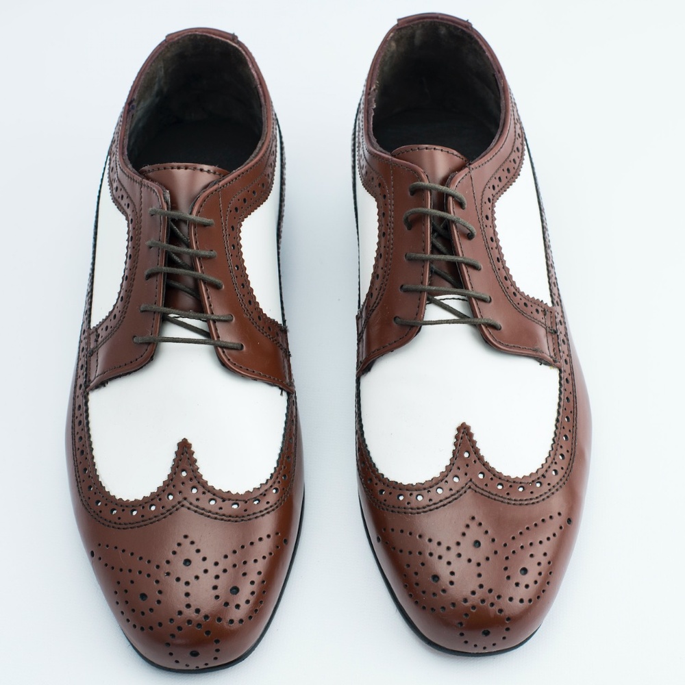 Brentano Matte Brown and White Spectator Wingtip Lace Up Tuxedos Shoes